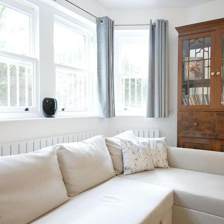 לונדון Newly Refurbished 2 Bed Apartment In Paddington מראה חיצוני תמונה